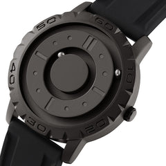 Men Round Pointer Quartz Watch Black